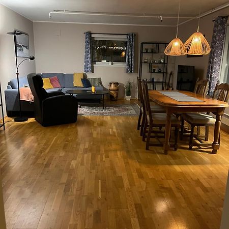 Fantastisk Utsikt! Gratis Parkering Apartment ทรอมโซ ภายนอก รูปภาพ